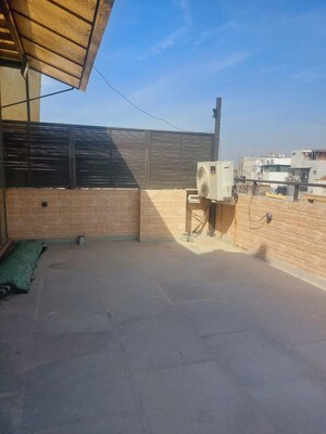 1 BHK Builder Floor For Rent in Jeewan Nagar