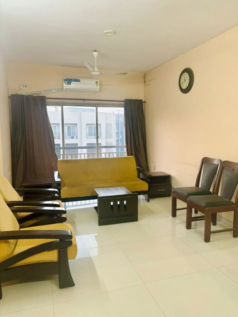 Living Room, prahlad nagar 3 Bedroom 1700 Sq.Ft. Apartment In Prahlad Nagar Ahmedabad 10058169