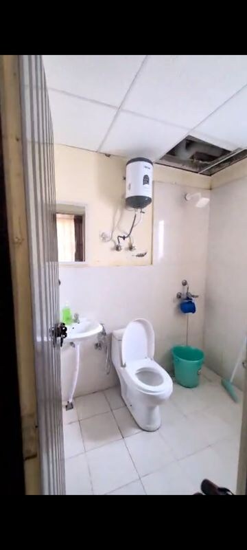 Bathroom in 2 BHK Apartment at Pyramid Pride, Sector 76 – for Rent