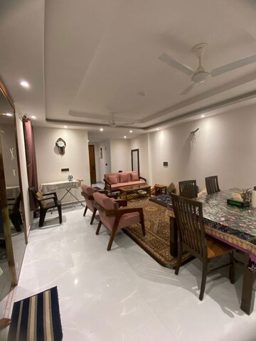 3 BHK Builder Floor For Rent in Chattarpur