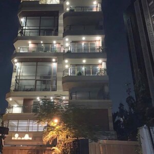 6+ BHK Apartment – Exterior View View at Bandra West - for Sale