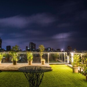  6+ BHK Apartment at Bandra West – for Sale