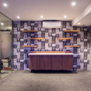  6+ BHK Apartment at Bandra West – for Sale