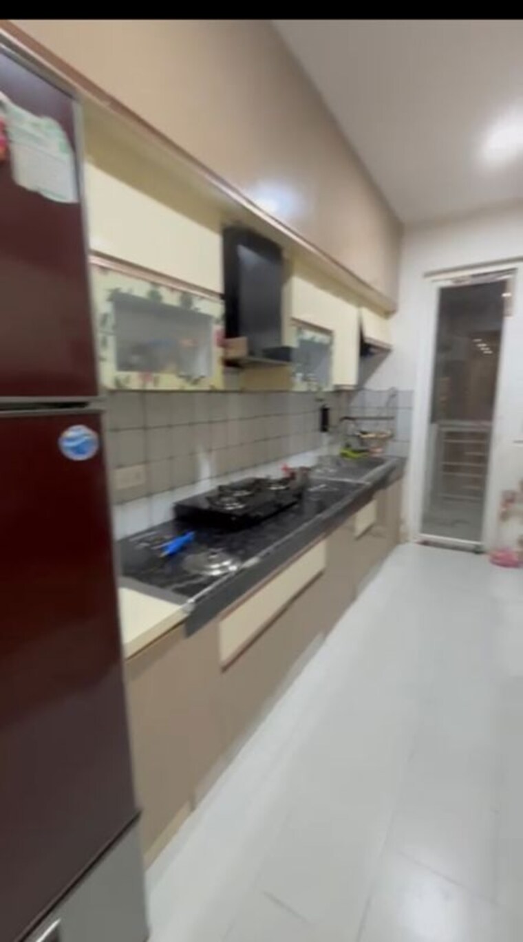 Kitchen, urban-axis-urban-woods 3 Bedroom 1560 Sq.Ft. Apartment In Sushant Golf City Lucknow 10058215