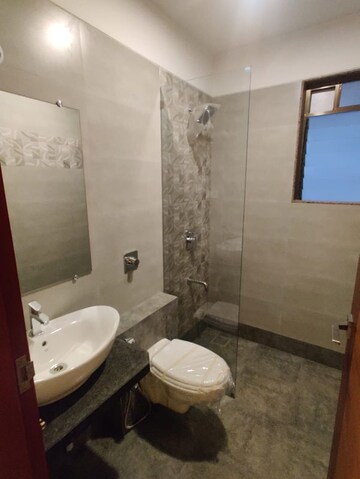 Bathroom in 3 BHK Apartment at Paradise Sai Aaradhya, Kharghar Sector 35i – for Rent