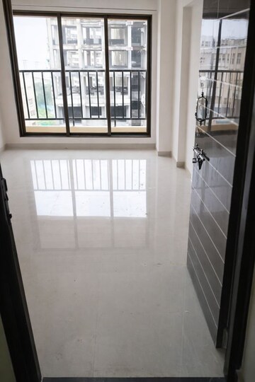 Room in 1 BHK Apartment at DGS Sheetal Sejal, Nalasopara West – for Rent