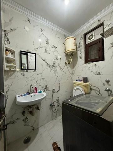 Master Bedroom in 1 BHK Apartment at Saket – for Rent