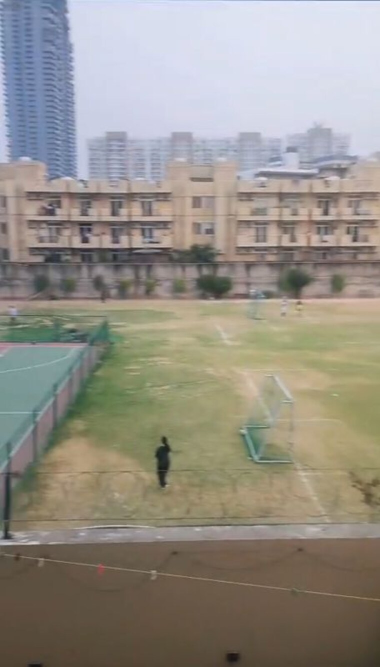 Exterior View, emaar-mgf-emerald-hills 4 Bedroom 3150 Sq.Ft. Apartment In Sector 65 Gurgaon 10058390