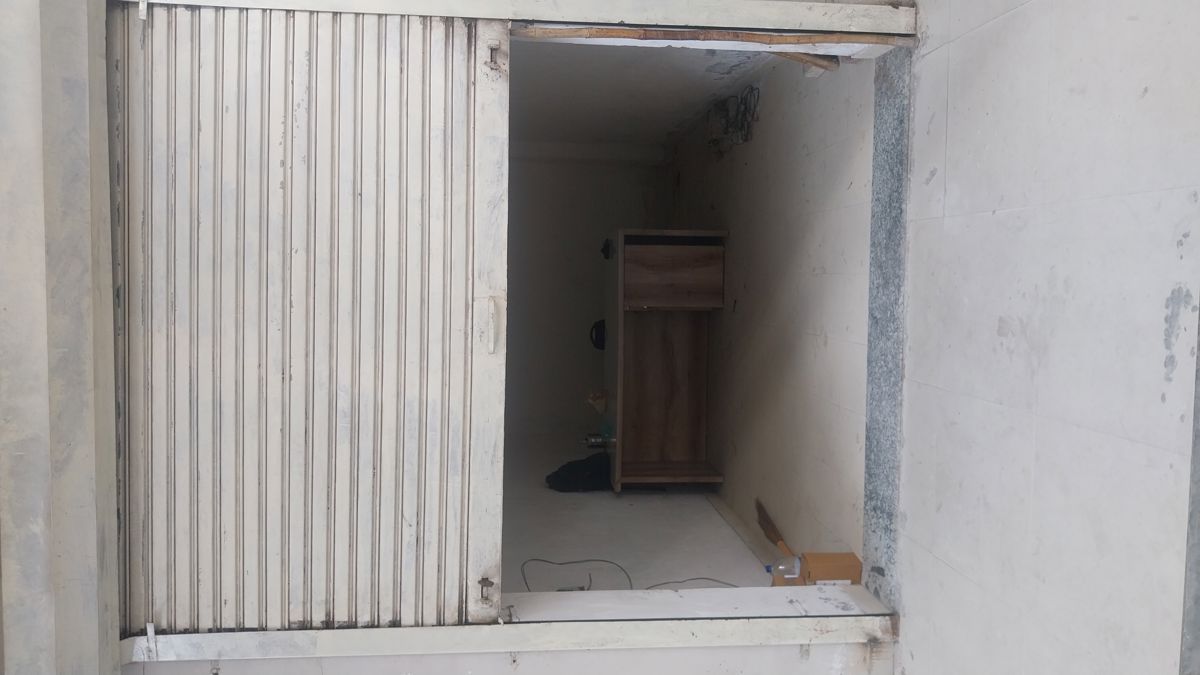 Retail Shop For Sale in Amolik Sankalp