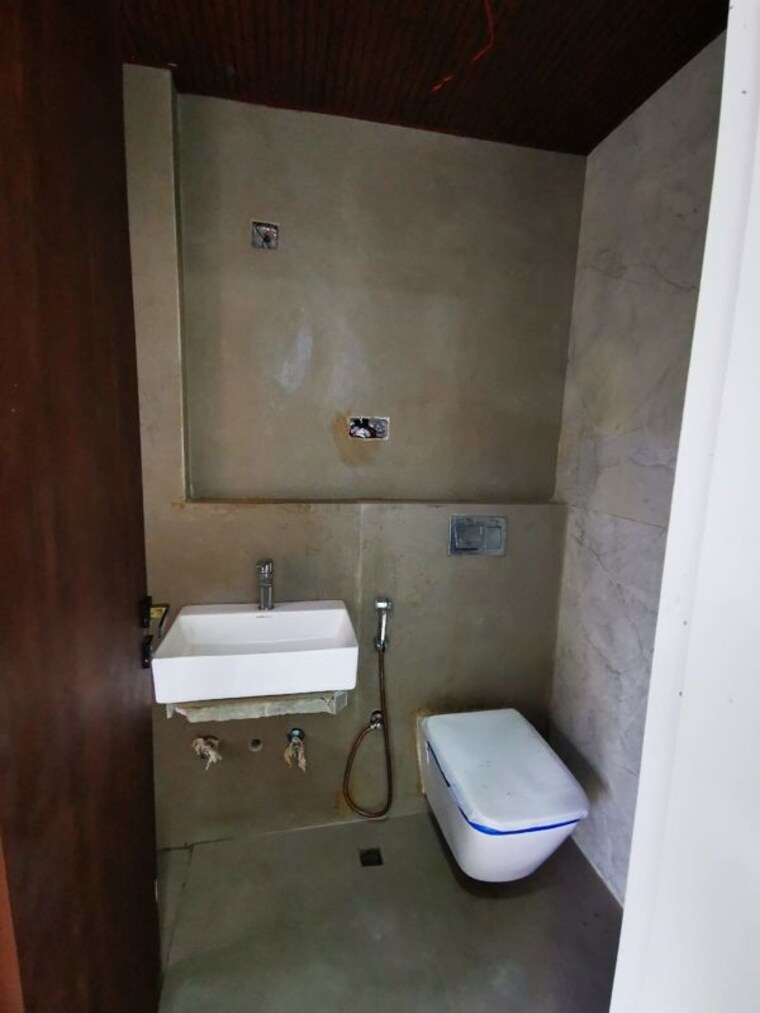 Bathroom, divine-park-55 2 Bedroom 687 Sq.Ft. Apartment In Shivaji Park Mumbai 10058387
