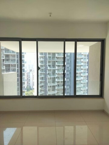 Room in 3 BHK Apartment at Kalpataru Jade Residences, Baner – for Sale
