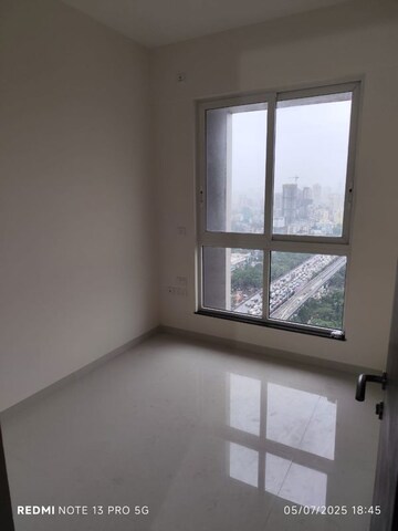 2 BHK Apartment For Sale in Sheth Zuri, Laxmi Nagar