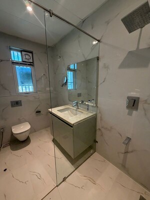 Team Area in 2 BHK Apartment at Enpar Lotus 101 Worli Residences, Lower Parel – for Rent