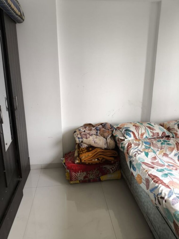 Bedroom, radhey-krishna-apartment 1 Bedroom 46 Sq.Mt. Apartment In Indrapuram Ghaziabad 10058503