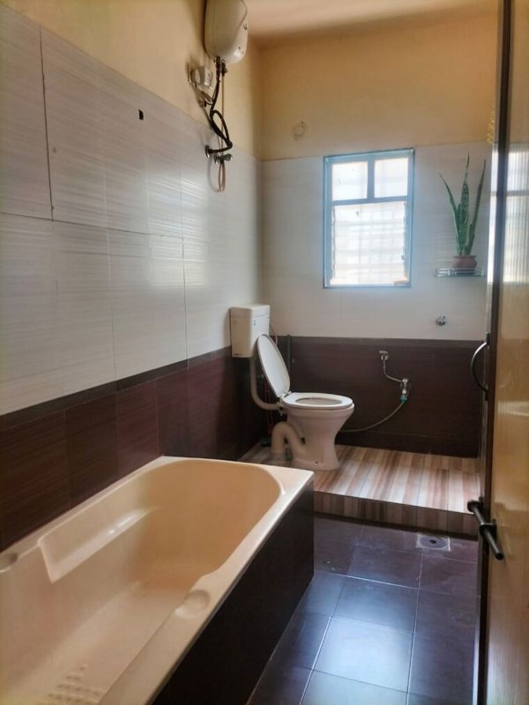 Attached Bathroom, aavalahalli 2.5 Bedroom 576 Sq.Ft. Builder Floor In Aavalahalli Bangalore 10058513