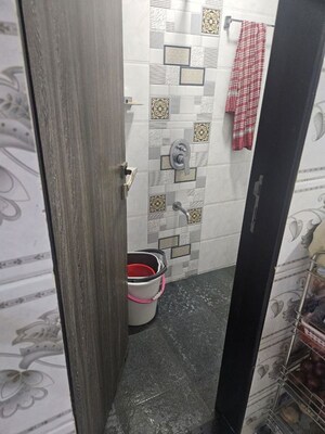 Bathroom in 1 BHK Apartment at Vakola – for Rent