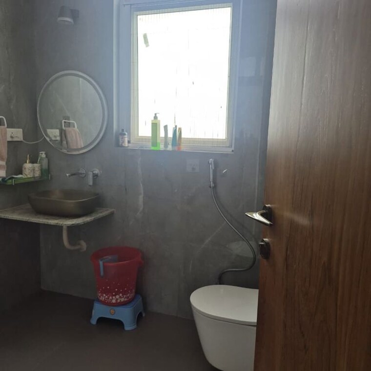 Bathroom, aundh 5 Bedroom 3800 Sq.Ft. Apartment In Aundh Pune 10058761