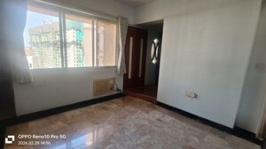 Master Bedroom in 2 BHK Apartment at Hiranandani Glen Croft, Powai – for Rent