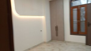 3 BHK Builder Floor For Sale in Mahavir Enclave 1