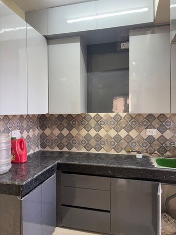 Kitchen in 2.5 BHK Apartment at Signature Global Prime, Sector 63a – for Rent