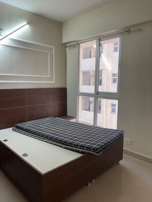 Bedroom in 2.5 BHK Apartment at Signature Global Prime, Sector 63a – for Rent