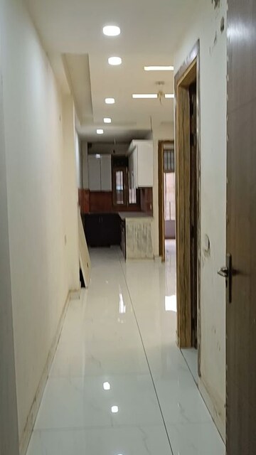 Building Lobby in 2 BHK Builder Floor at Shalimar Garden Extension I – for Sale