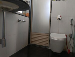 Bathroom in 2 BHK Apartment at Nahar Amrit Shakti, Chandivali – for Rent