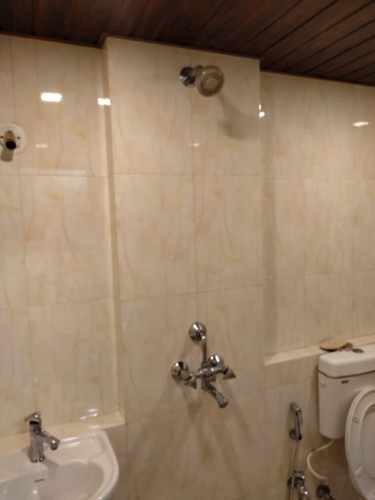 Bathroom, kharghar 1 Bedroom 650 Sq.Ft. Apartment In Kharghar Navi Mumbai 10058853