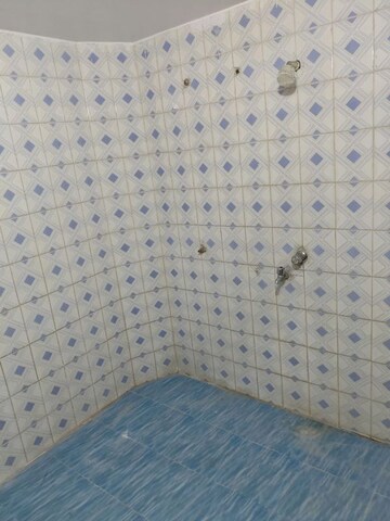 Bathroom in 2 BHK Independent House at Alambagh – for Rent