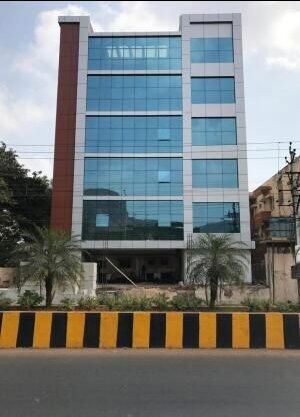  Office Space For Rent in Benz Circle