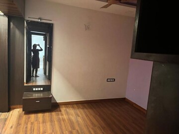 Room in 3 BHK Apartment at Regency Gardens, Kharghar Sector 6 – for Rent