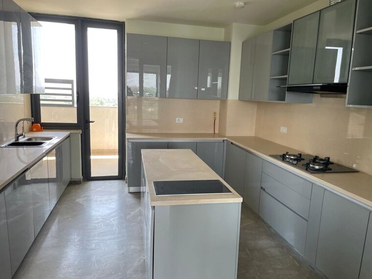 Kitchen, risland-sky-mansion 3 Bedroom 3300 Sq.Ft. Apartment In Chattarpur Delhi 10059065