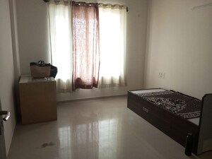Room in 2 BHK Apartment at Sukh Sagar Nagar – for Rent