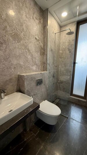 Bathroom in 3 BHK Apartment at Prestige Jasdan Classic, Mahalaxmi – for Rent