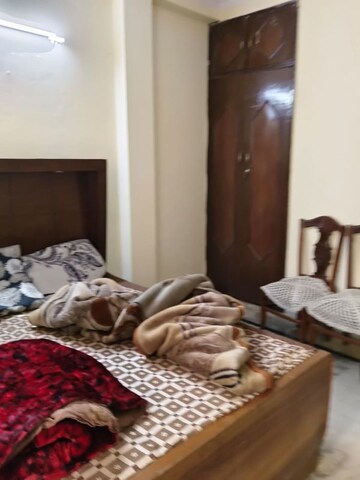 Room in 5 BHK Independent House at Mehrauli – for Sale