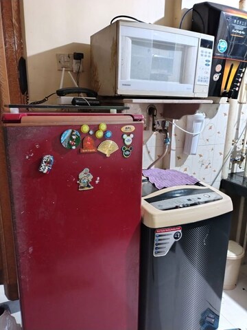 Master Bedroom in 4 BHK Apartment at Thakur Jewel Tower, Kandivali East – for Sale