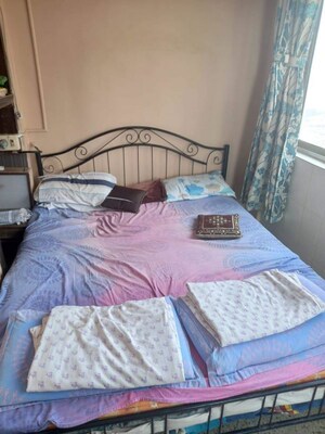 Bedroom in 4 BHK Apartment at Sudha Kalash, Malabar Hill – for Sale