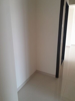 Room in 4 BHK Apartment at SD Siennaa Wing D, Kandivali East – for Sale