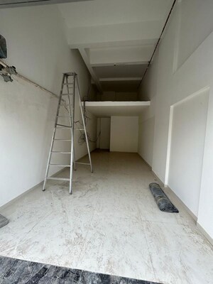  Shop For Rent in Shubh Nirvana, Viman Nagar