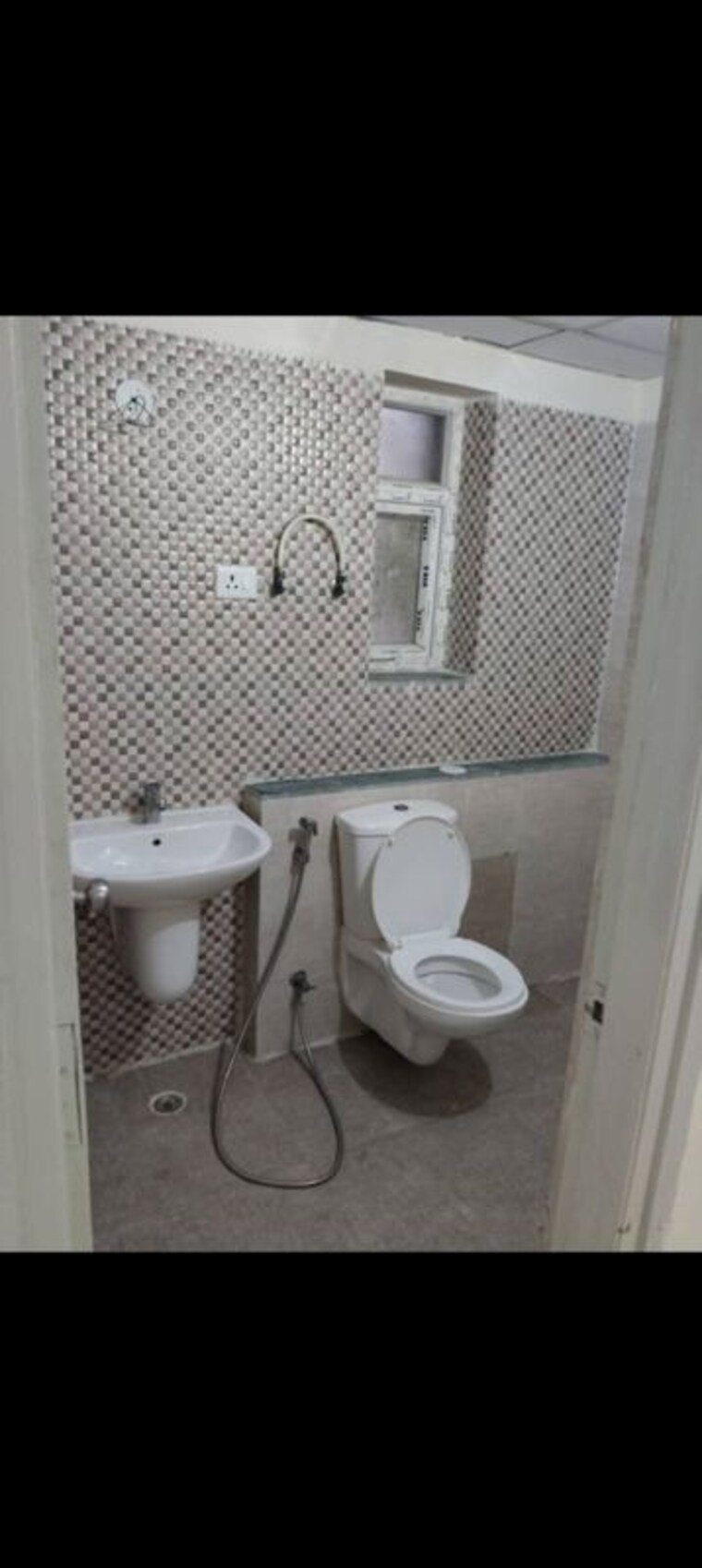 Bathroom, amrapali-golf-homes 3 Bedroom 1115 Sq.Ft. Apartment In Sector 4 Greater Noida Greater Noida 10059227