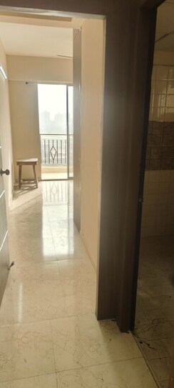 2 BHK Apartment For Rent in MRG The Balcony