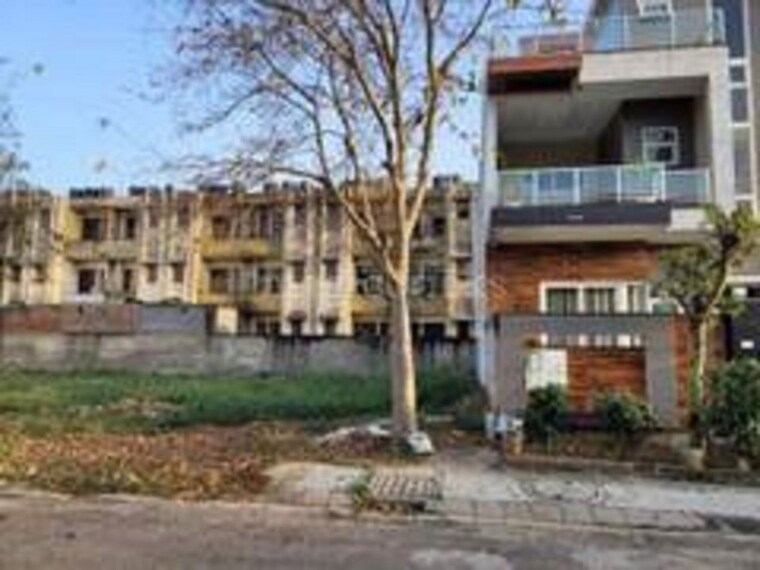 Exterior View, sector 26 1 Bedroom 340 Sq.Ft. Apartment In Sector 26 Gurgaon 10019718