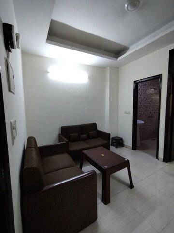 1 BHK Builder Floor For Rent in Chattarpur