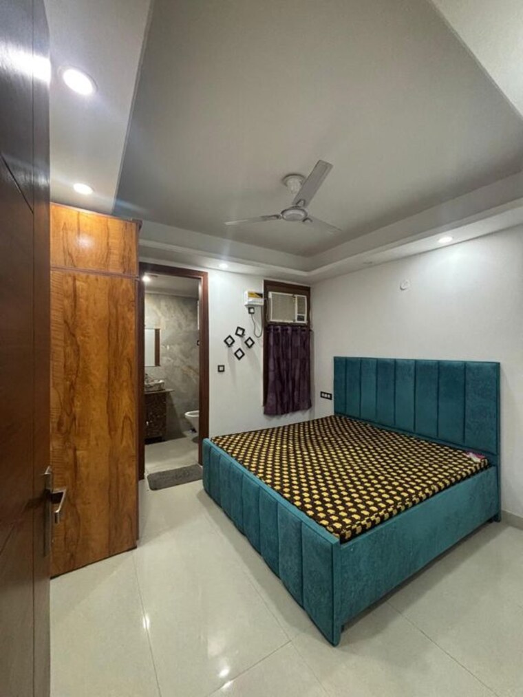 Bedroom, saket 3 Bedroom 1200 Sq.Ft. Builder Floor In Saket Delhi 10059367