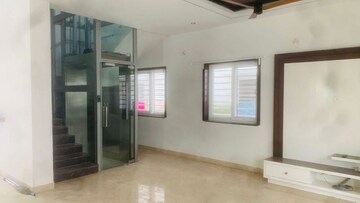 Room in 3 BHK Villa at Magna Majestic Meadows, Osman Nagar – for Rent