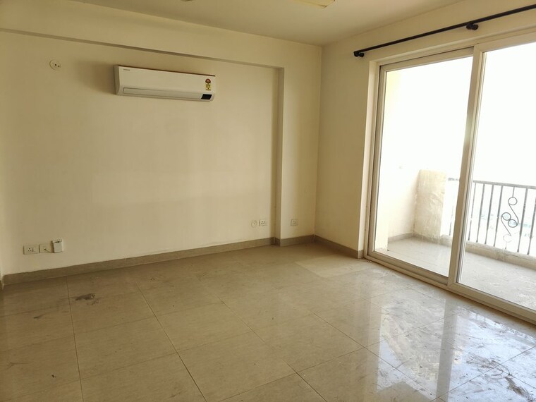 Room, emaar-emerald-floors-premier 3 Bedroom 1650 Sq.Ft. Apartment In Sector 65 Gurgaon 10059529