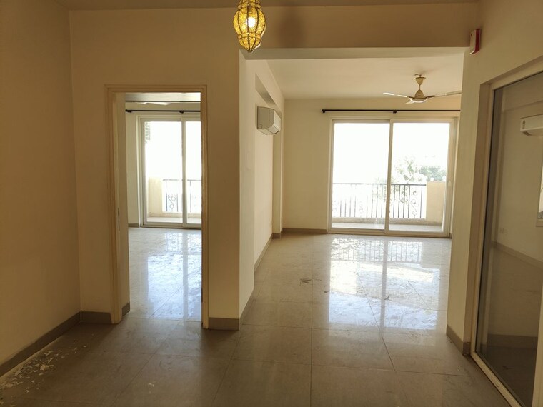 Room, emaar-emerald-floors-premier 3 Bedroom 1650 Sq.Ft. Apartment In Sector 65 Gurgaon 10059529