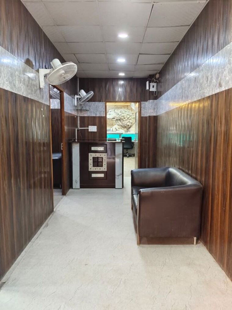 Kitchen, sector 63 Commercial Office Space 1000 Sq.Ft. In Sector 63 Noida 10059354