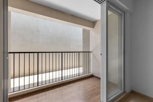 Balcony in 2 BHK Apartment at Dosti Greenscape, Hadapsar – for Sale