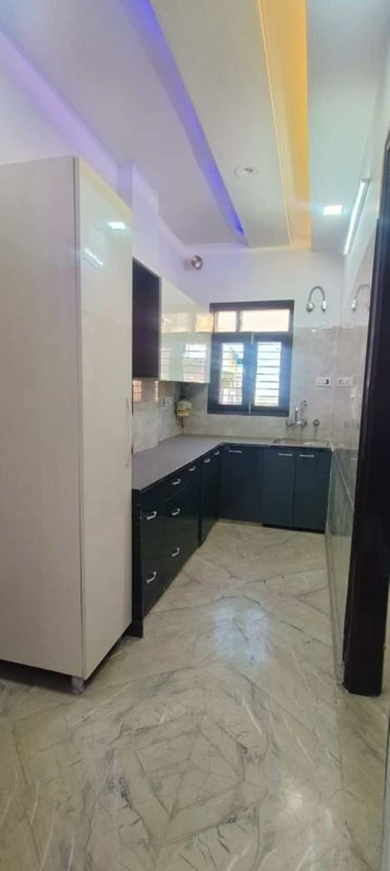 Kitchen, rohini sector 25 3 Bedroom 900 Sq.Ft. Builder Floor In Rohini Sector 25 Delhi 10059569